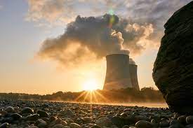 原子力発電のリスクと課題